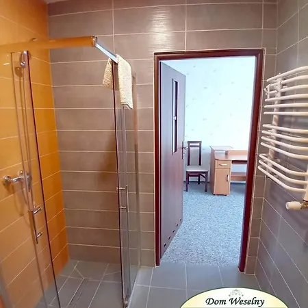 Dom Weselny Zakatek Hébergement de vacances