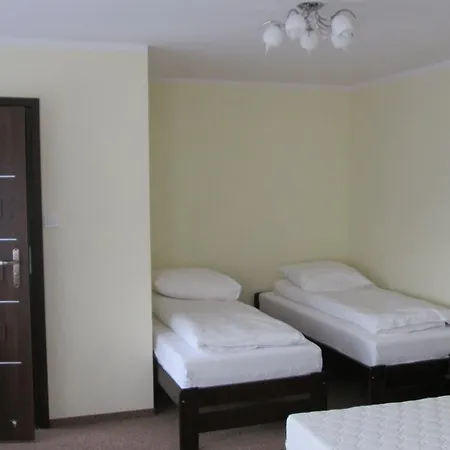 Dom Weselny Zakatek יארוצין