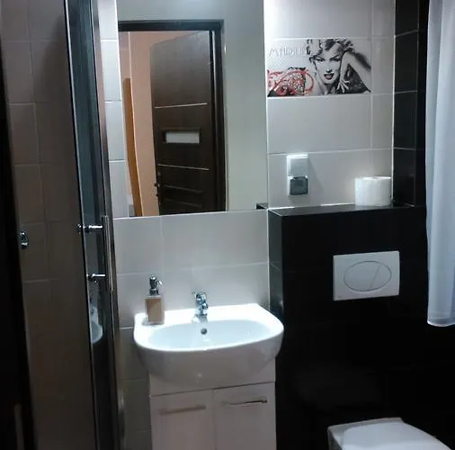 Dom Weselny Zakatek Resort *