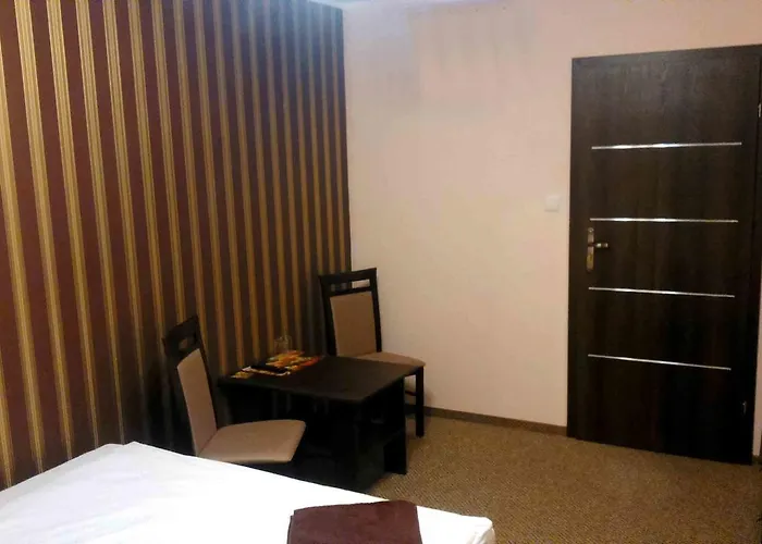 度假村 Dom Weselny Zakatek